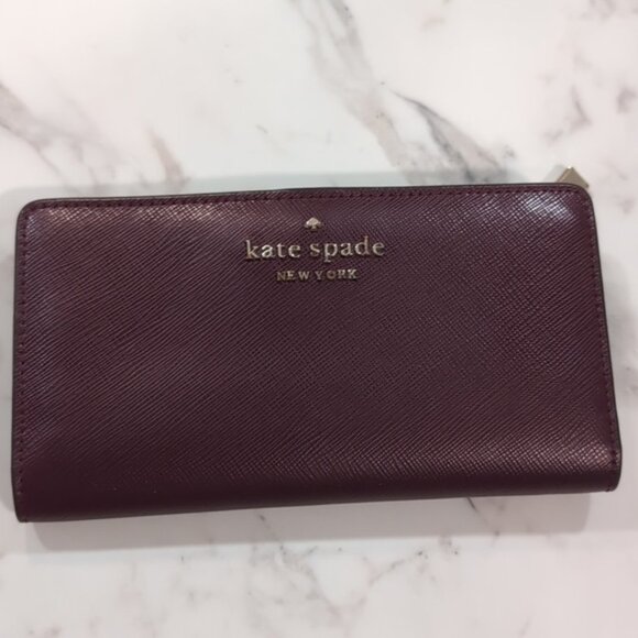 Kate Spade Mulled Wine Stacy Wallet - Picture 2 of 9
